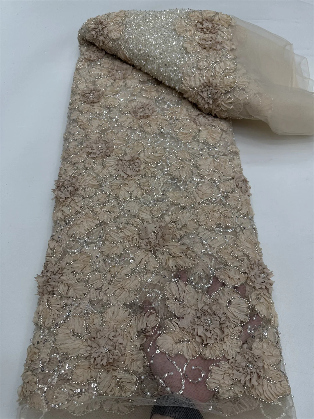 

African Nigerian Groom 3D Lace Fabric With Sequin High-End Luxury Embeoidery Heavy Lace Fabric Nigerian For Wedding Dress Party