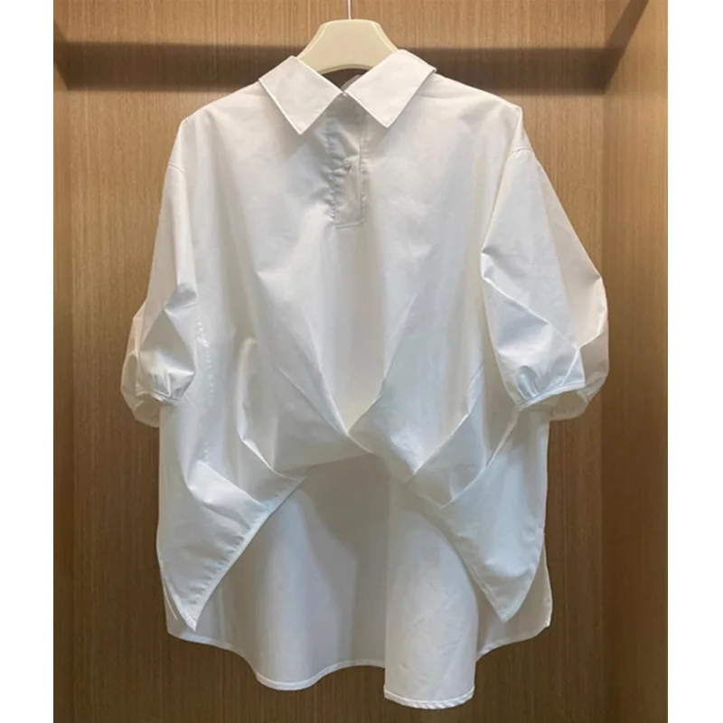 

2024 Spring Korean Fashion Loose Versatile Short sleeved Polo Shirt Japanese Design Unique White Shirt for Women