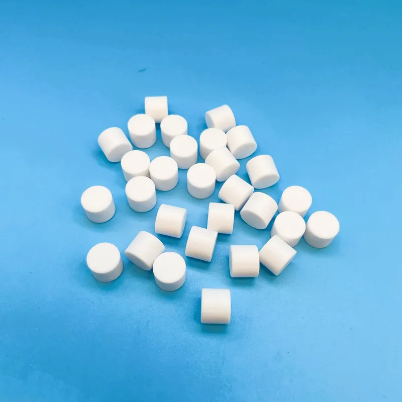 

Customized 15-60mm alumina ceramic columns high temperature resistant non porous insulation