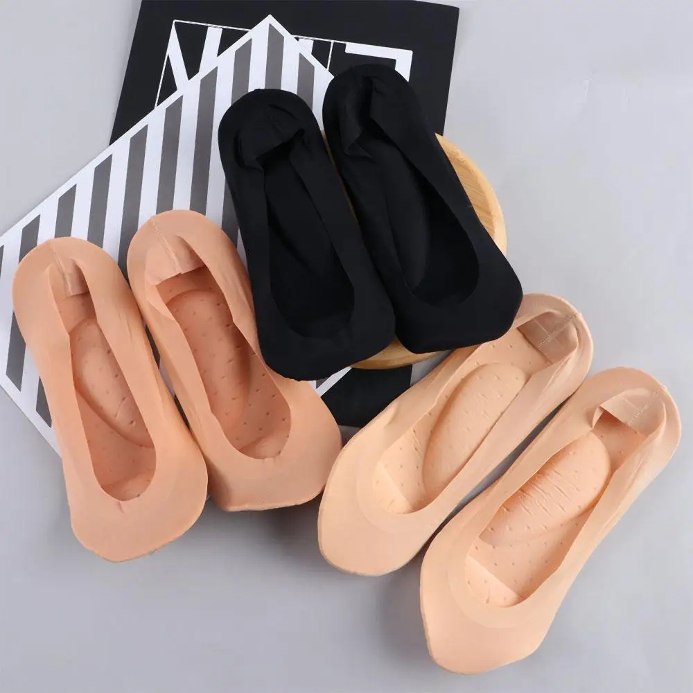 

Women Insoles Ice Silk Foot Massage Health Care Sock Slippers Arch Support Invisible Socks 3D Socks