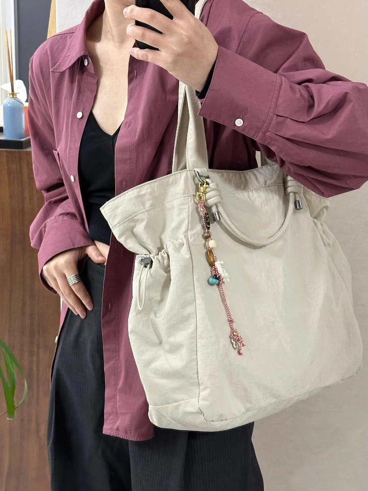 

Новая летняя большая нейлоновая дорожная сумка Capaci, большая сумка, сумка для подмышек, сумка на одно плечо, простой дизайн, высокое качество