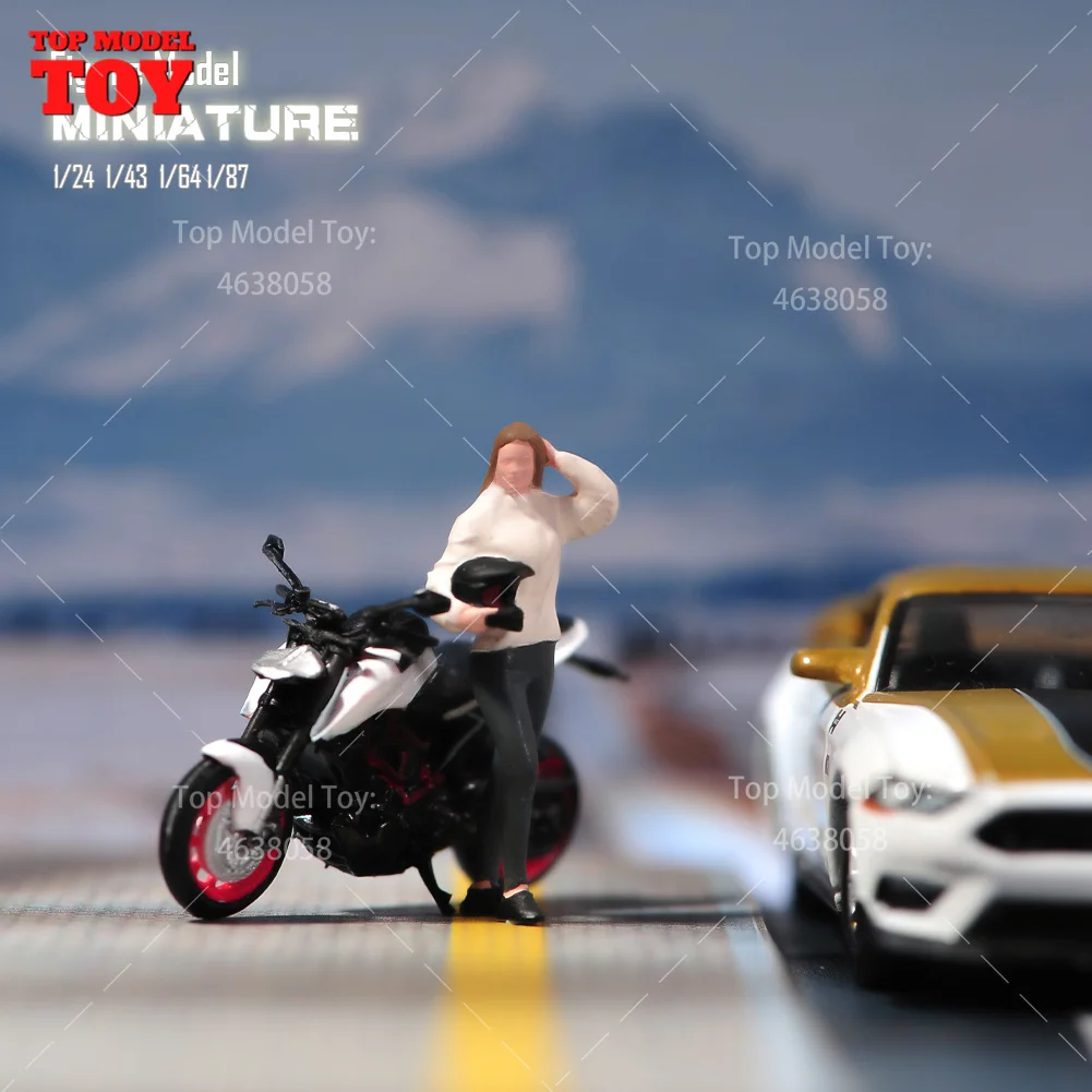 Painted Miniatures 1/18 1/24 1/64 1/43 1/87 Handsome Motorcycle Beauty Female Scene Figure Doll Unpainted Model For Vehicles