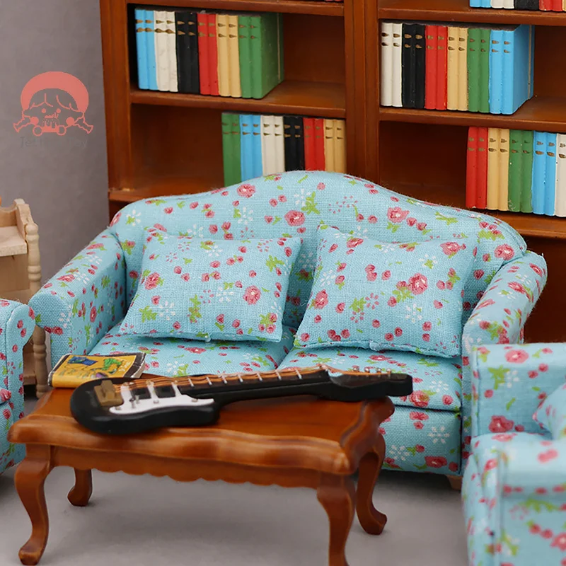 1/3Pcs 1:12 Dollhouse Miniature Single Sofa Double Sofa With Pillow Blue Background Red Small Floral Sofa Model Furniture Toys