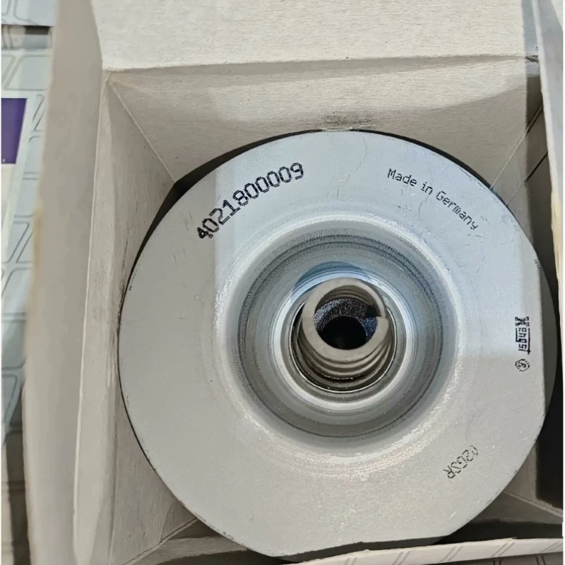 التفاوض فلتر زيت MTU MTU183 40221800009 أولاً