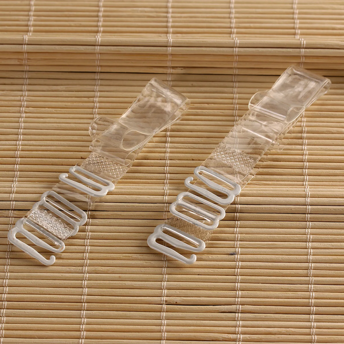 

6Pairs 1.5cm Clear Bra Straps Invisible Adjustable Length for All Clothes Comfortable and Stretchable Clear Bra Straps