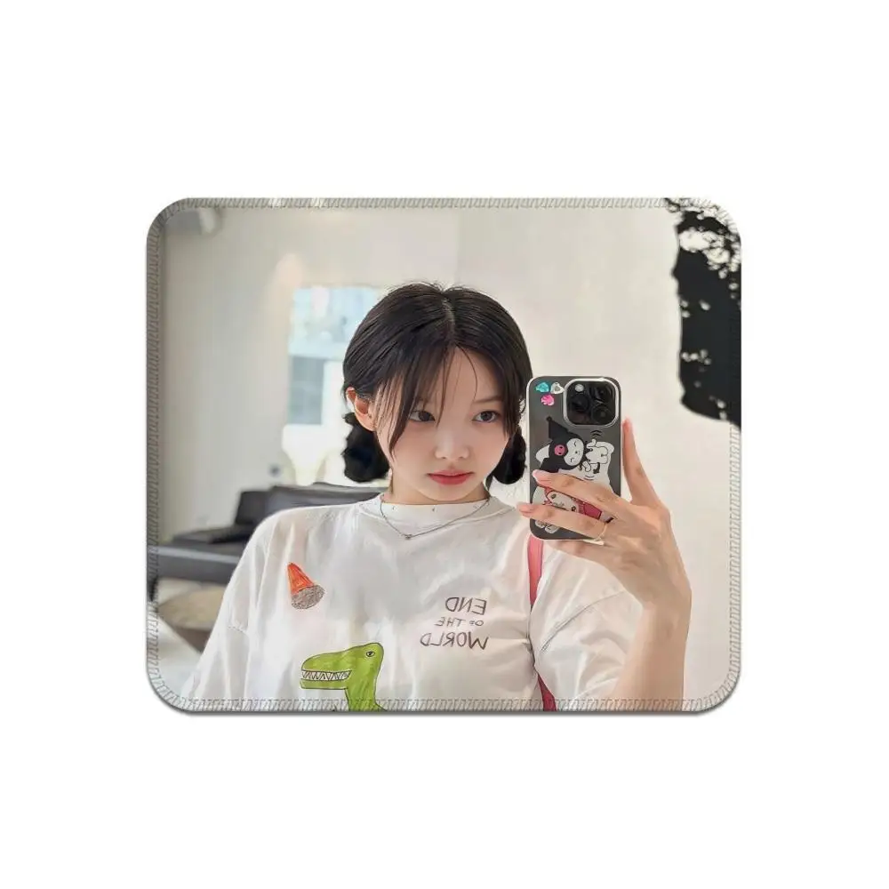 

IM N-NAYEON Mouse Pad Offices Accessories Gaming Small Mousepad Desk Mat Office Rug Gamer Mats Anime Gadgets Computer Mause