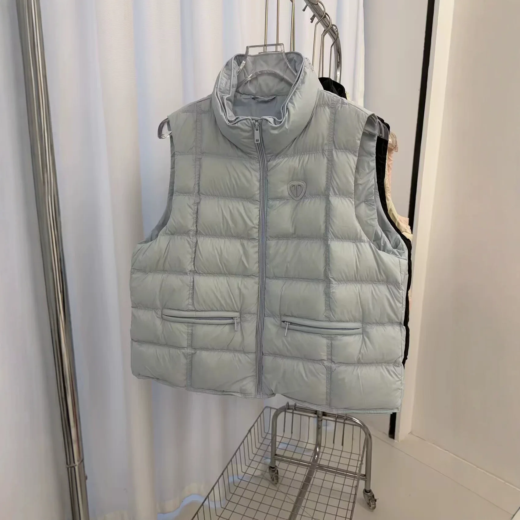 

Women's White Duck Down Jacket Vest Autumn/Winter New Sleeveless Vest Lightweight Coat Women