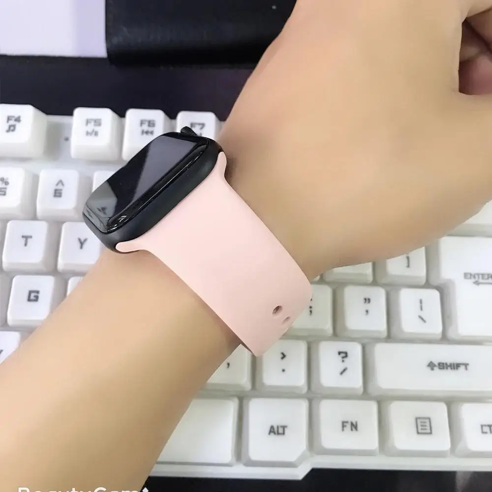 Silicone Strap For Apple Watch Band 45mm 44mm 42mm 49mm 41mm 40mm 38 45 mm correa bracelet iwatch Series 8 7 9 6 SE 3 5 4 Ultra