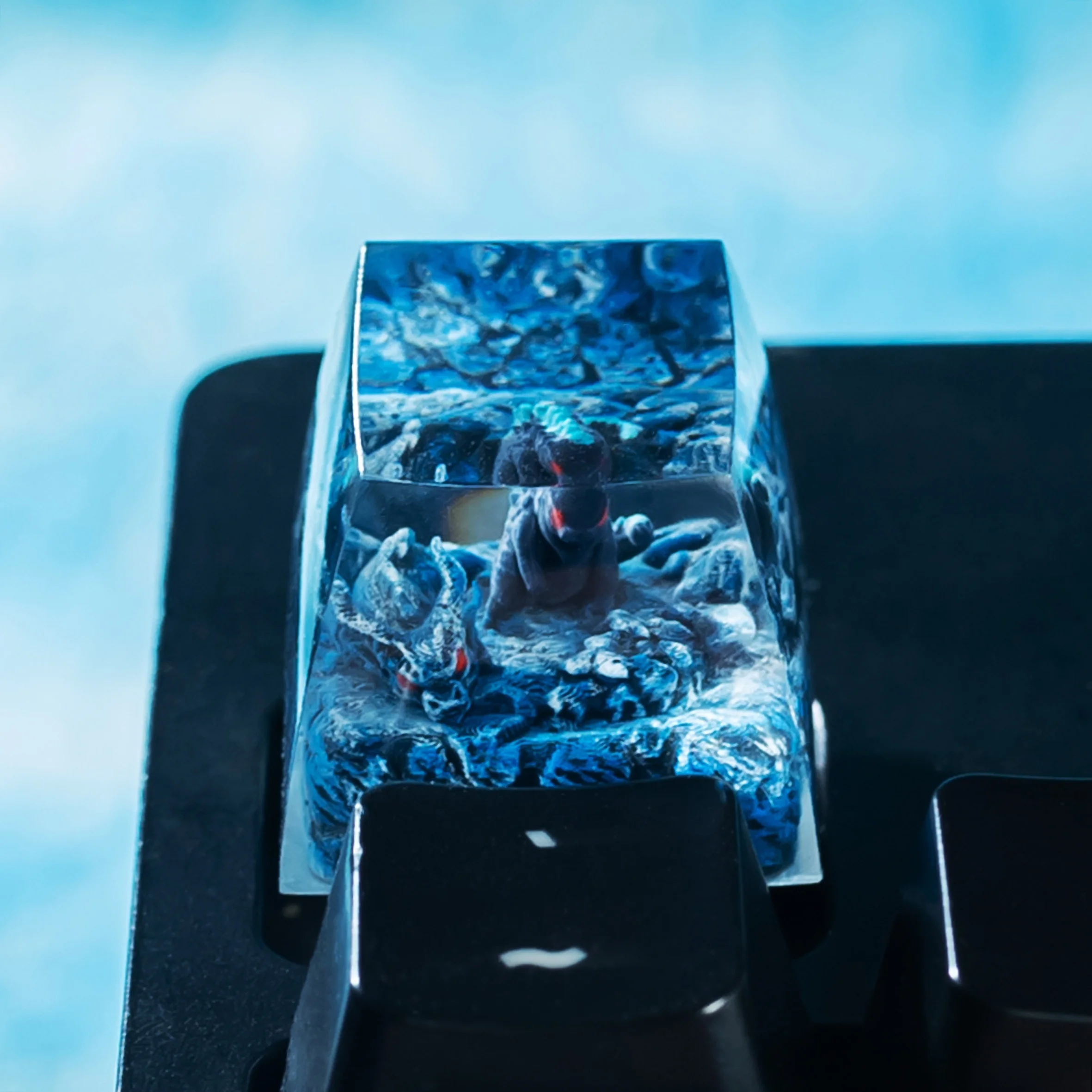 Crimson-Eyed Dragon Beast Artisan Keycap Handmade Resin 1U ESC SA Custom Keycap for Cherry MX Mechanical Keyboard