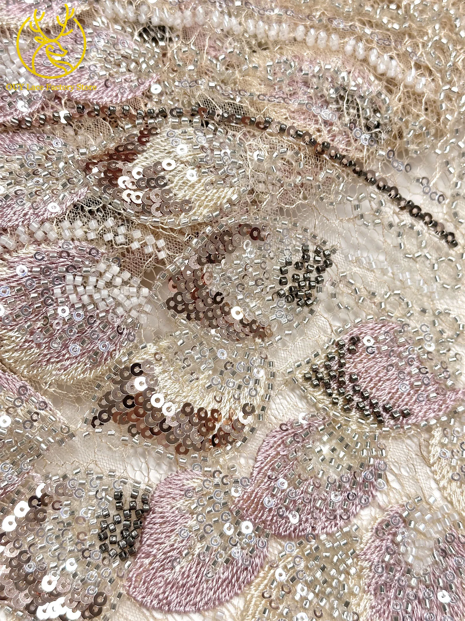 Nigerianischer Spitzenstoff im neuen Stil mit 3D-Stickerei, 5 Yards, eleganter afrikanischer Spitzenstoff mit Perlen und Pailletten für Brautkleider und Hochzeitskleider zum Nähen – Detail 11