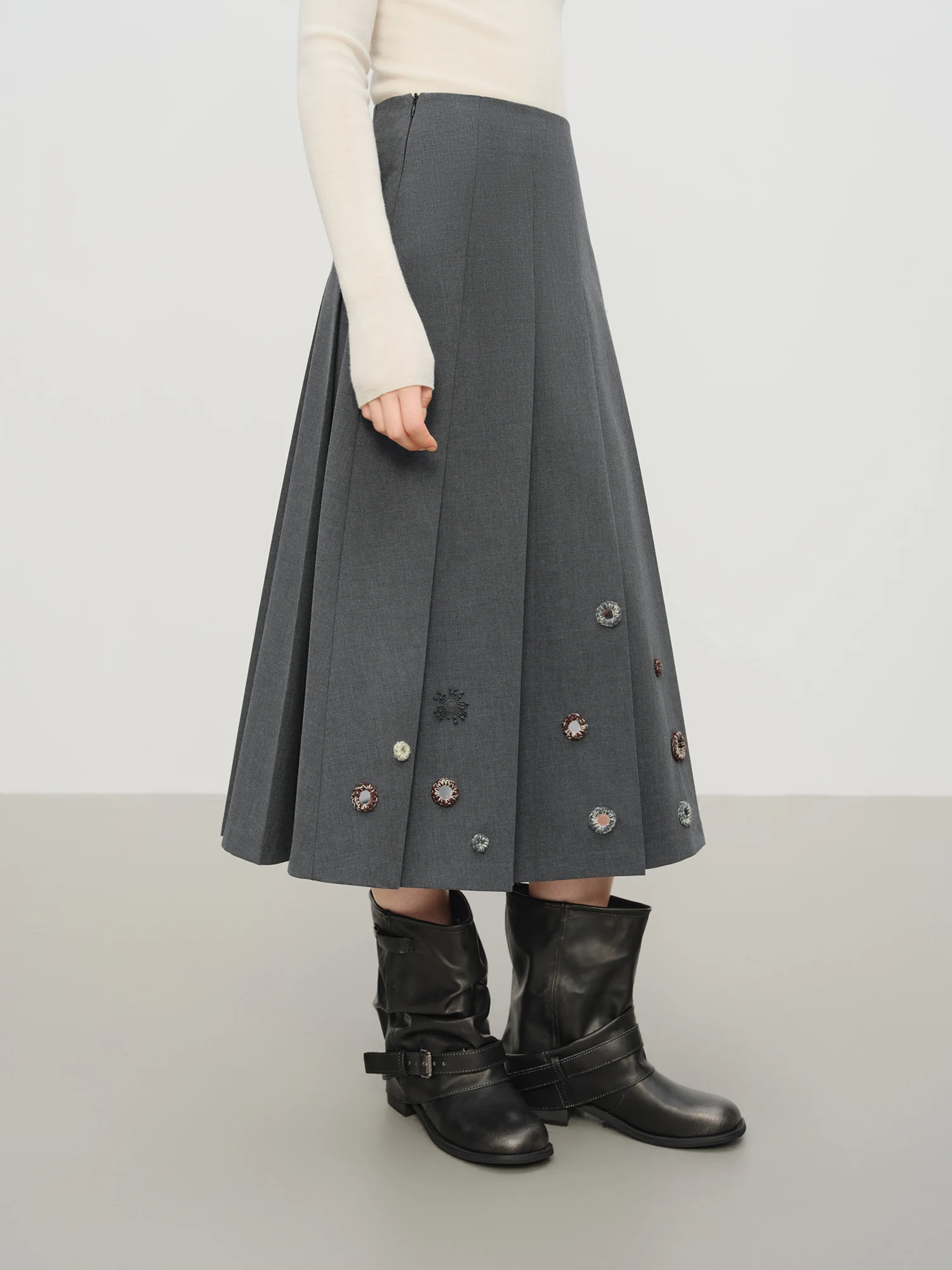 FSLE【Premium-Serie】 Winter 2025, Damen-Faltenrock im akademischen Stil – handverzierter mittellanger A-Linien-Rock mit hoher Taille