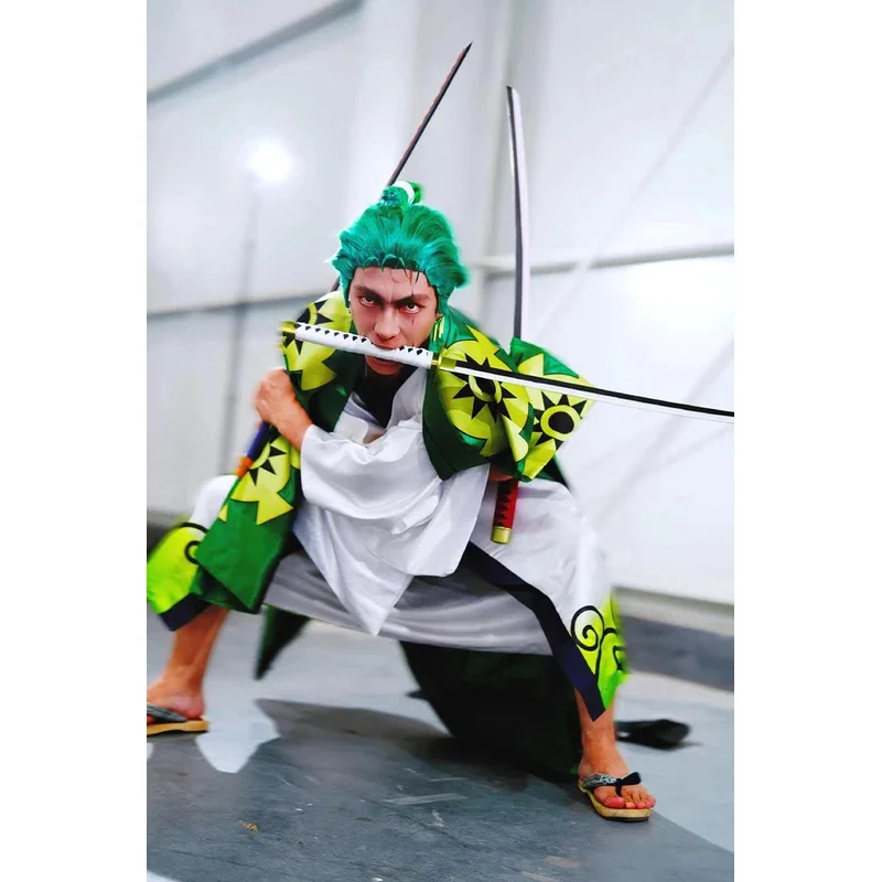 AAA 2025 أزياء أنيمي رورونوا زورو التأثيرية قطعة واحدة كيمونو رداء شعر مستعار لعب الأدوار حفلة عيد الميلاد كرنفال ترافالغار القانون الرجال فو