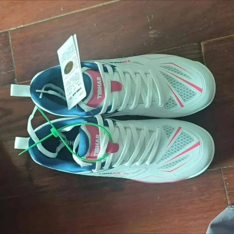 Luxury Brand Table Tennis Shoes  Anti-Slippery Badminton Shoes Super Light Indoor Court Shoes Hard-Wearing Tennis Shoe Couples