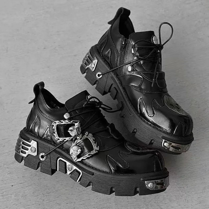 

Men's Cow Leather Motorcycle Boots Skull Pattern Vintage Rock Shoes New Punk Shoes Metal Low Top Platform Shoes Outdoor Boots