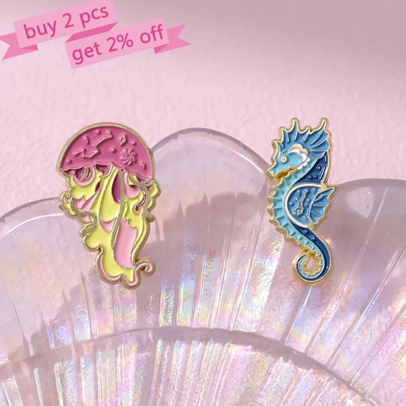 Cute Sea Creatures Enamel Pins Custom Seahorse Octopus Conch Brooches Lapel Badges Animal Jewelry Gift for Kids Friends