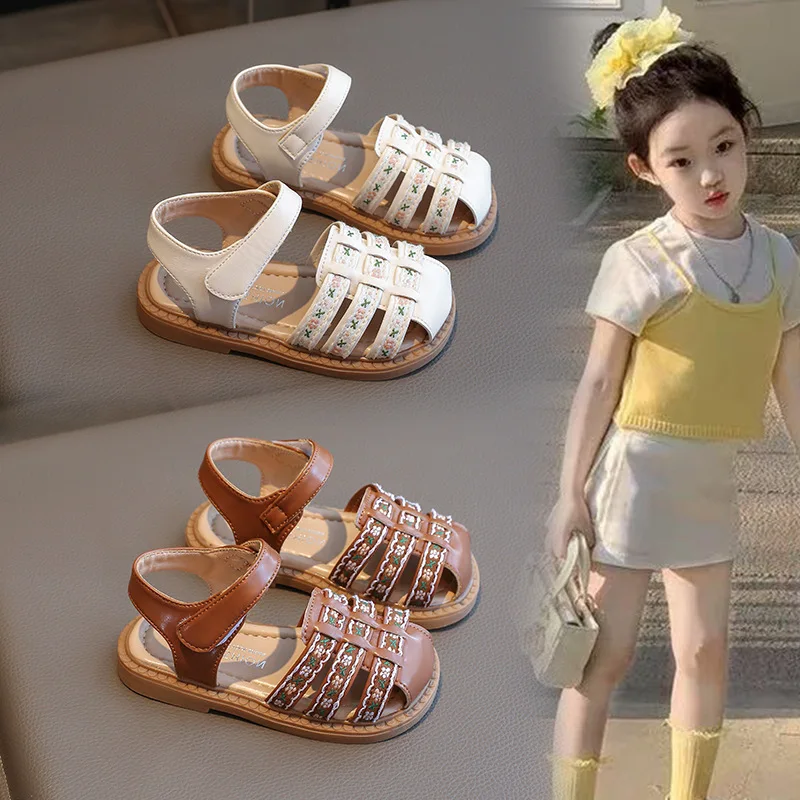 2026 New Summer casual sandals with fashionable and classic baby girl shoes comfortable and non slip baby walking beach shoes