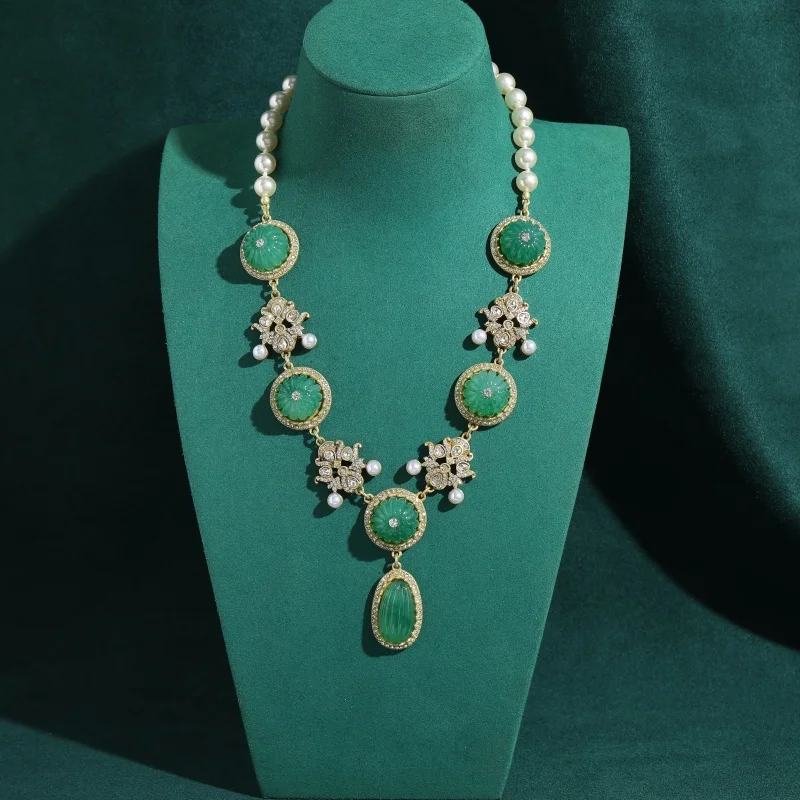

Vintage Pearl Beads Pumpkin Green Pendent Necklace Glass Rhinestone Flower Gold Color Bohemia Jewelry New 2026 Woman Accessories