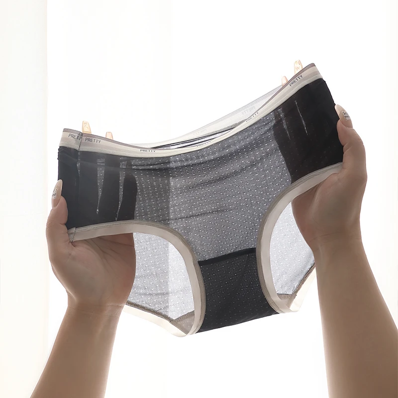 女性のランジェリー女性のパンティーセットアイスシルクパンティーブリーフ下着セクシーな透明パンツシームレスな超薄型下着