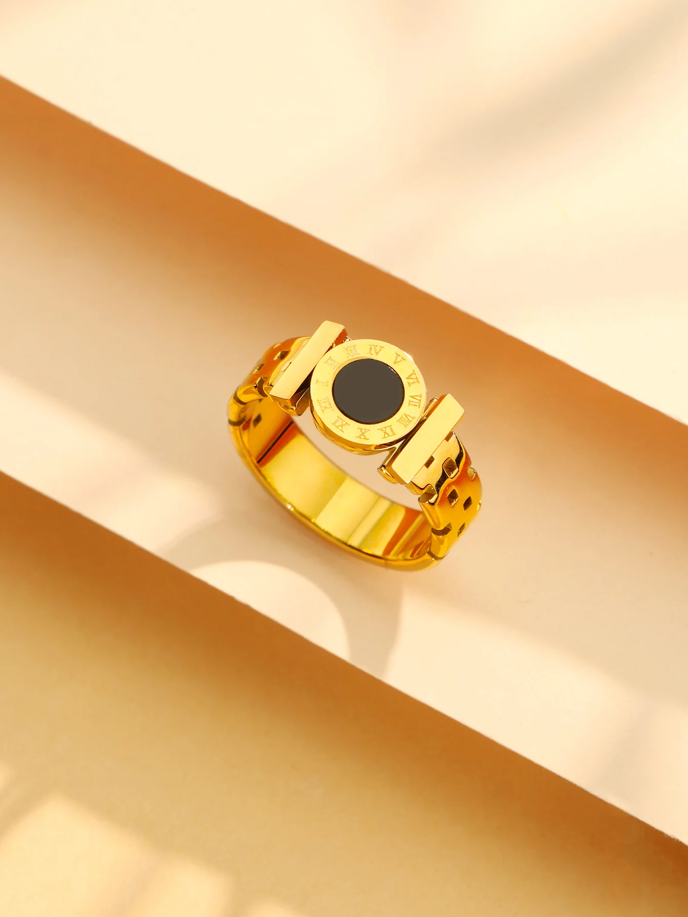 1 Piece New Trendy Stainless Steel Upscale Punk Jewelry Gold Color Hollow Round Roman Numerals Rings For Men Women Couple Gifts