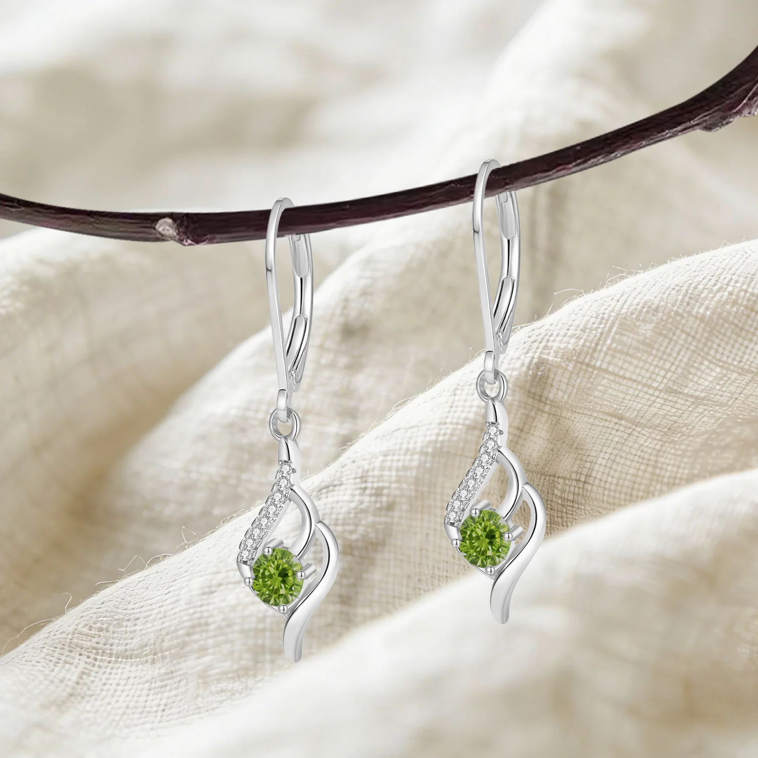 

LAMVOICE valentine’s Day gift for high quality jewelry, designer item high quality, 1 carat moissanite hypoallergenic Hook