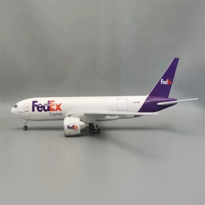 47CM FedEx B777-200 Freighter Airplane Model Simulation Civil Aviation Cargo Aviation Ornament Gift FedEx Model Plane Collection