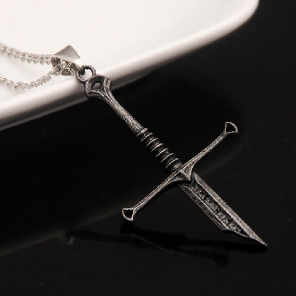 Punk Sword Pendant Necklaces: The Ultimate Edge-Driven Statement Piece for Rebels and Fantasy Lovers