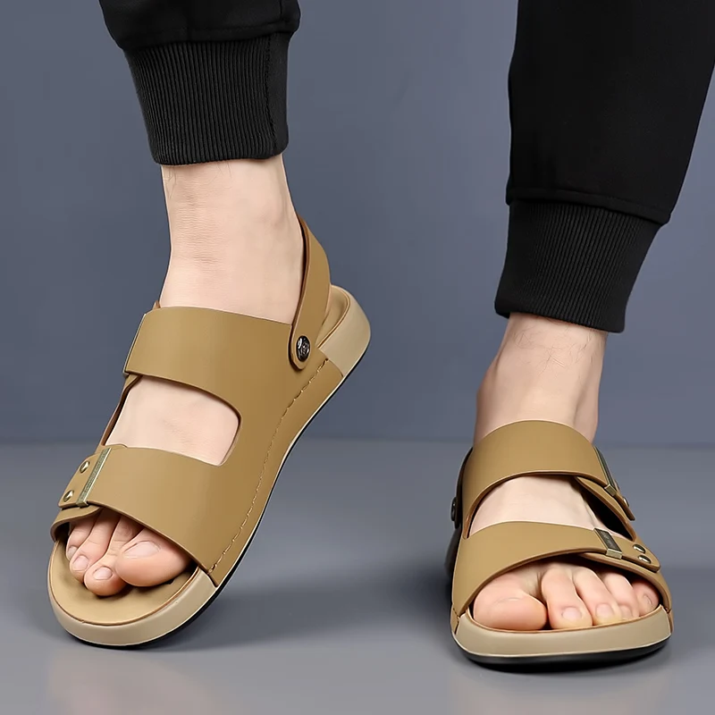 أحذية الشاطئ الخارجية للرجال غير قابلة للانزلاق شباشب منزلية مريحة للرجال متعددة الاستخدامات مناسبة للتنقل صنادل صيفية رائجة البيع