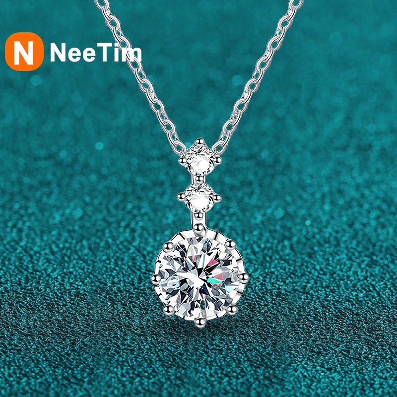 

NeeTim 1ct 6.5mm D Color Moissanite Diamond Pendant Necklace 925 Sterling Sliver Neck Chain Necklaces with GRA Gift for Women