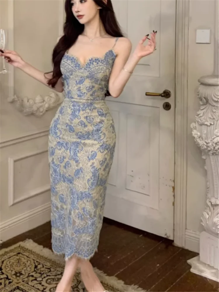 ヴィンテージ V ネックエレガントなブルー刺繍レースキャミソールロングドレス Vestidos 夏ノースリーブボディコン鉛筆イブニングパーティードレス