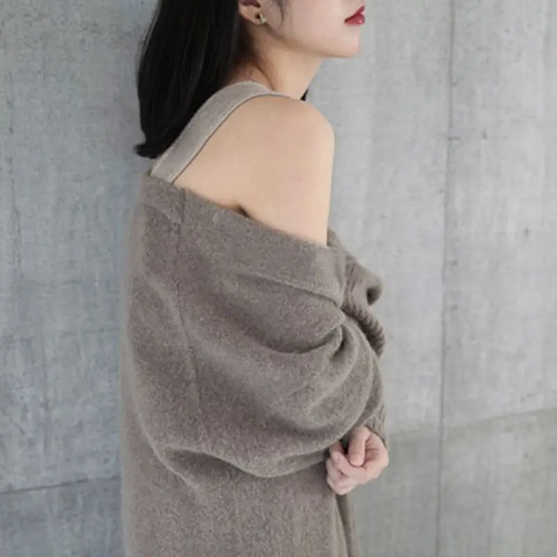 Long Knitted Knitted Knitted Sweater Women's 2024 Autumn/Winter New Collection Thick Korean Edition Loose Sweater Coat