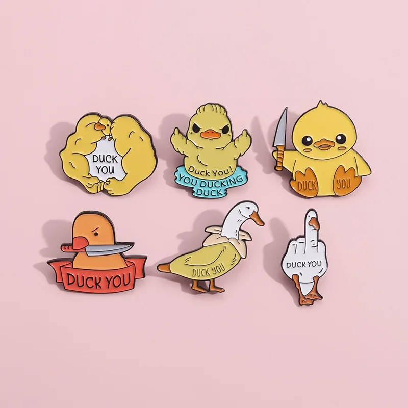 Cartoon Cute Chick Knife Metal Enamel Brooch Round Bad BCH Club Badge Pin Fashion Wild Lapel Backpack Jewelry Gift For Friends