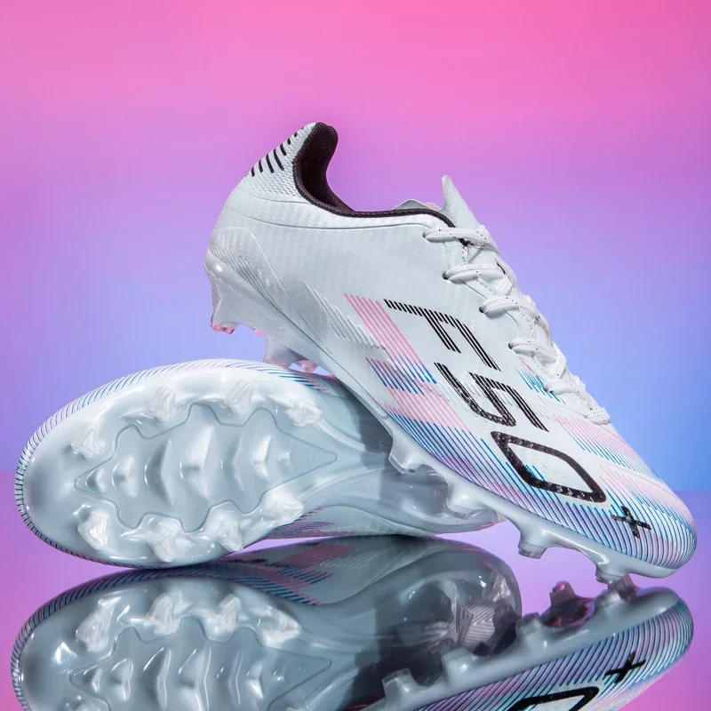 New Men Soccer Shoes Match Grass Sport Ultralight Non-Slip Sneakers Outdoor Professional Football Boots Training Shoes Unisex