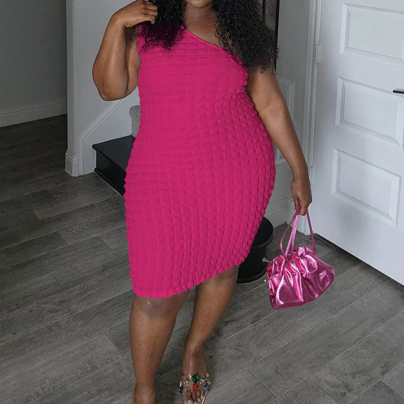 Slergiri 여성 플러스 사이즈 섹시한 원 숄더 드레스 2025 여름 스트리트 파티 솔리드 컬러 슬림 패션 힙합 미니 드레스