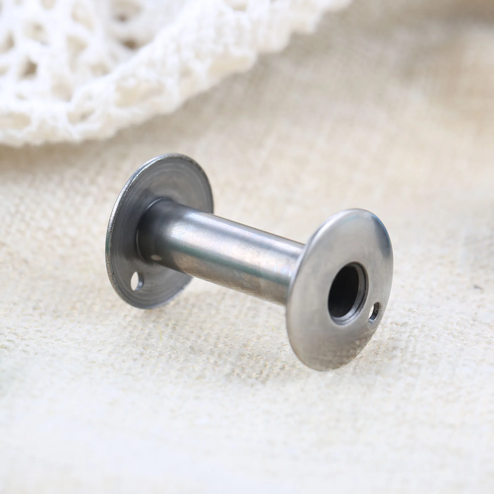 #95093 Sewing Machine Bobbins 005-242 fit for Singer 45-76 45k 45K11 45K21 45K5 45k58  for ADLER 104 105 for Necchi 630 631 632