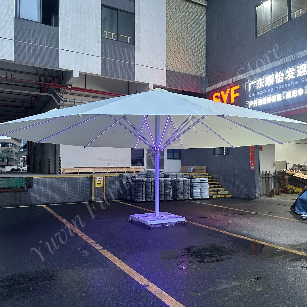 7M Outdoor Furniture LED Umbrella Parasol Umbrella Supplier Outdoor Large Patio Big Cafe Hotel Umbrella Outdoor for Restaurant