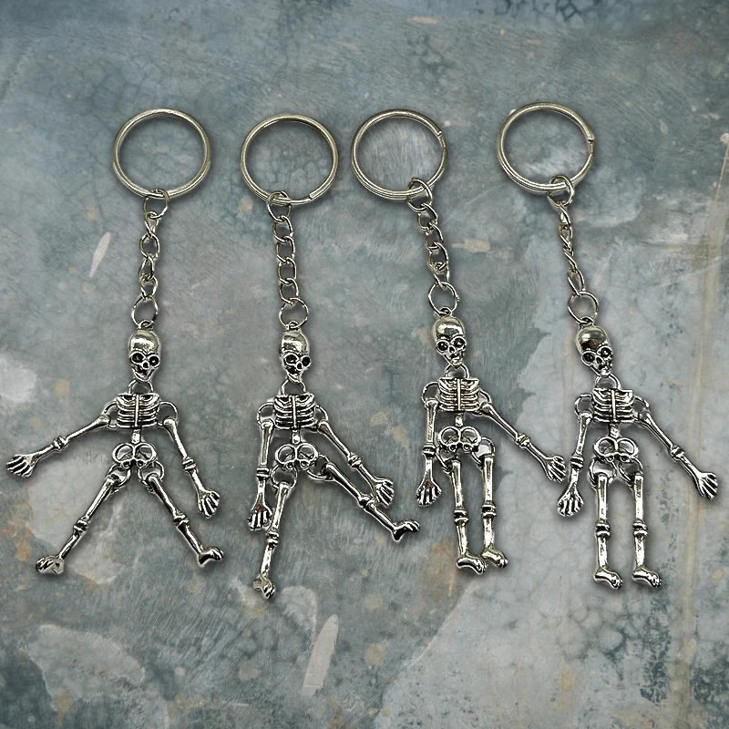 

Skull Keychain Punk Multi-jointed Skeleton Keyring Car Charms Gothic Horror Pendant Halloween Ghost Head Jewelry Couple Gift