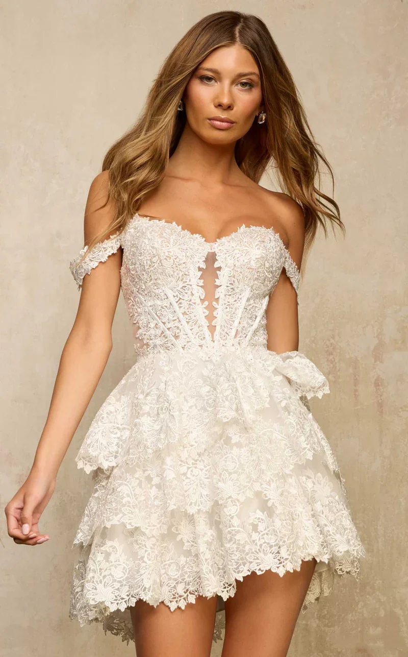 

Customized White Short Dress With One Shoulder Design Decorated With Lace And Mesh Sweet Yet Elegant Perfect For Wedding Parties