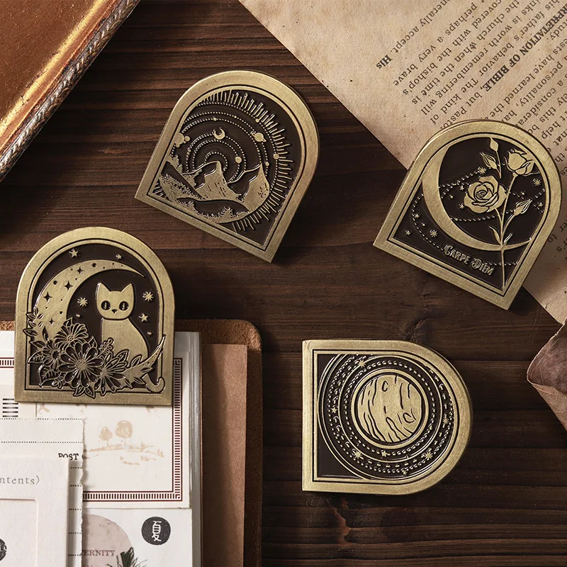 1pc Metal Clip Retro Elegant Hand Account Material Decoration Clip Starry Night Love Song Series Office Document Supplies