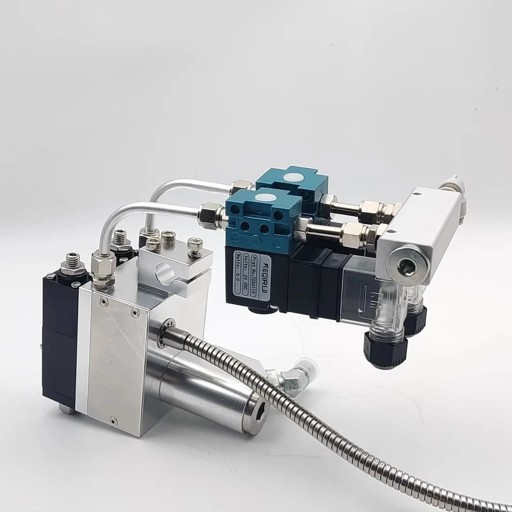 Industrial Pneumatic Hot Melt Glue Gun Dual Module Shaped Compatible with Robatech Customizable Spacing