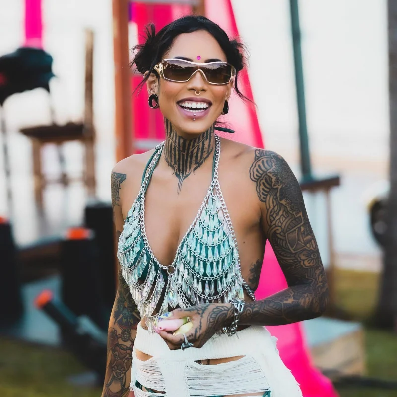 

Women Body Chest Chain Fashion Sexy totally hand-made Bikini briefs Body Chain Nightclub Birthday Party Dance Beach Top Vest