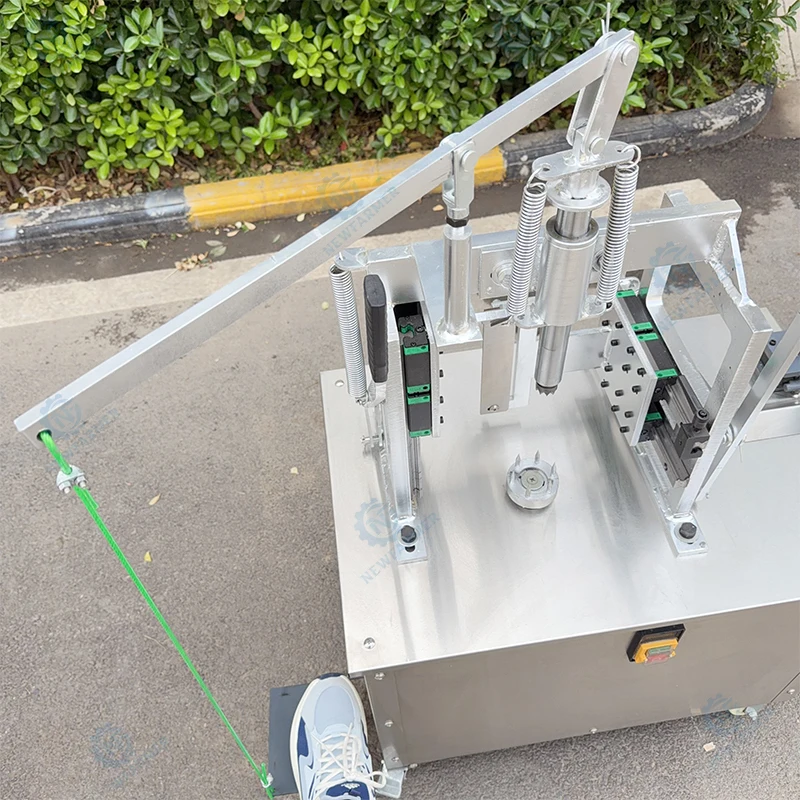 Coconut Husk Removal Machine with Stable Operation Coconut Peeling Machine Dehusking Machine for Tender Coconut Farm Production