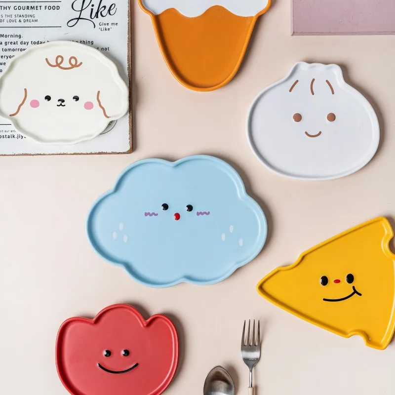 

Underglaze Ceramic Cartoon Creative Breakfast Plate Household Korean Shape Snack Plate Cake Dessert Plate