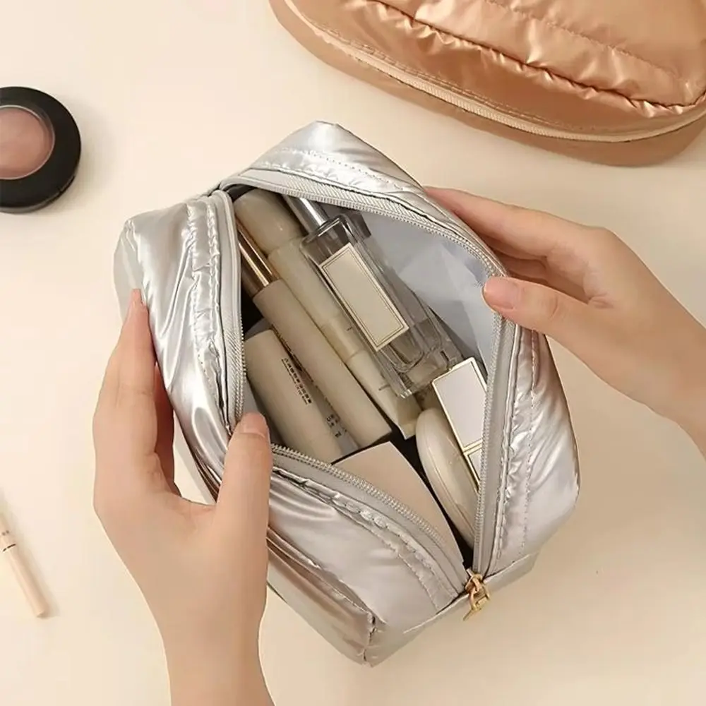 Fashion Large Capacity Quilted Makeup Bag Shockproof Waterproof Toiletry Bag Handheld Cosmetic Storage Pouch for Women Girls