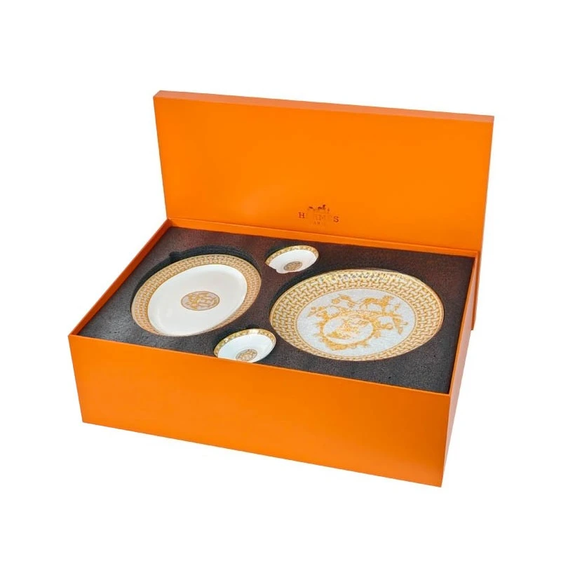 

Gold, horse-drawn carriage, series, bone china 41-piece set, hotel, restaurant, high-end