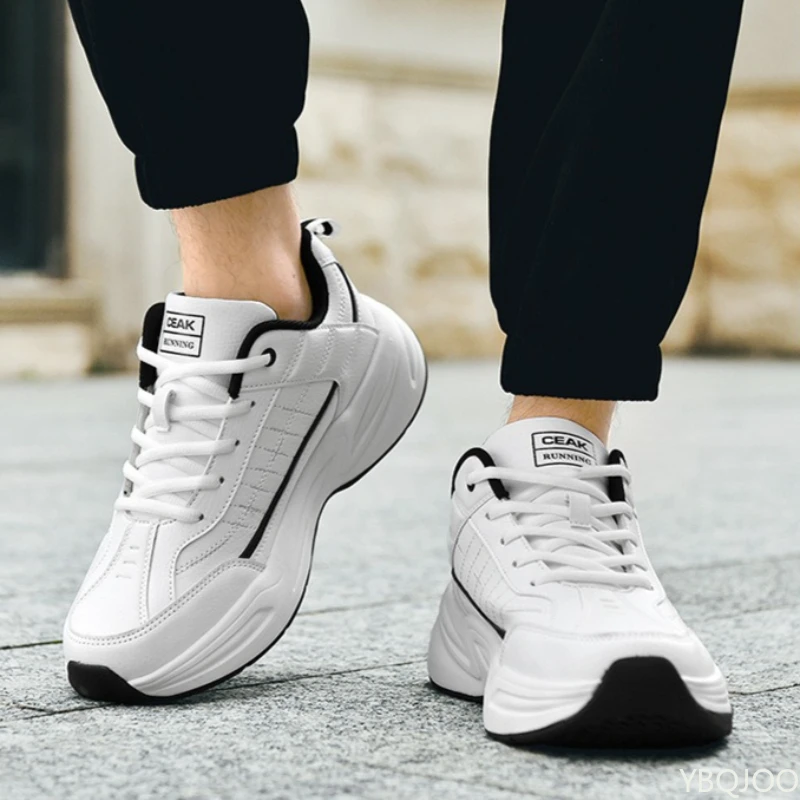 

Большой размер, весна и осень, новая повседневная мужская обувь на толстой подошве, увеличивающая рост, нишевая трендовая универсальная спортивная мужская обувь на плоской подошве