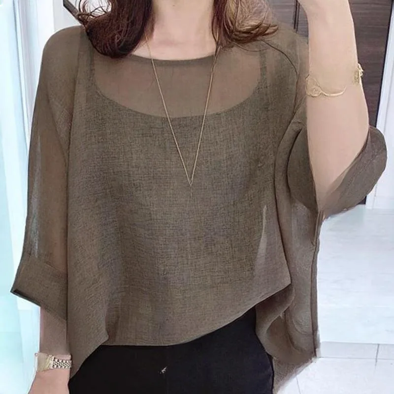 

2025 Summer New Round Neck Loose Raglan Sleeve Top