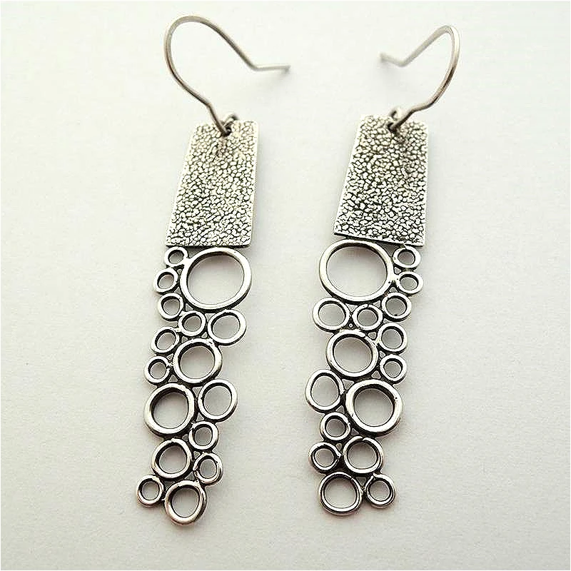 Image of Vintage Charm Hohle Blasenförmige Anhänger-Ohrringe für Damen – Böhmischer Stil, Mode, Festival, Urlaub, Schmuck-Accessoires, Geschenke