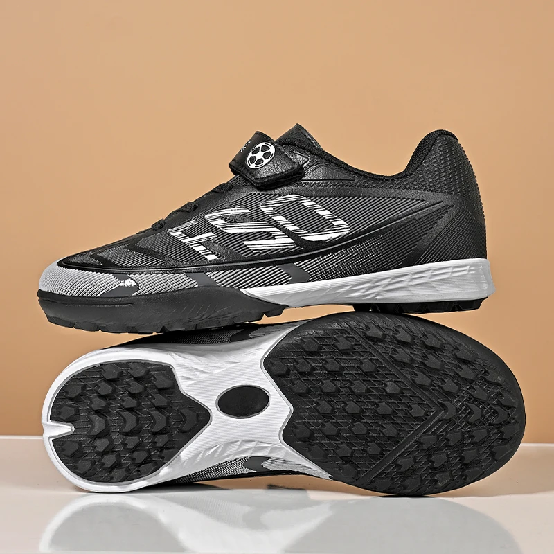 Men Football Boots Indoor Professional Original High Quality Children Ultralight Resistant Soccer Shoes Futsal Football Shoes