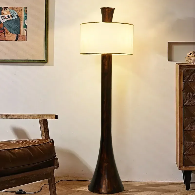 Simple Retro Floor Lamp Medieval Style Art Lighting for Living Room Bedroom Study Master Bedroom Home Decor