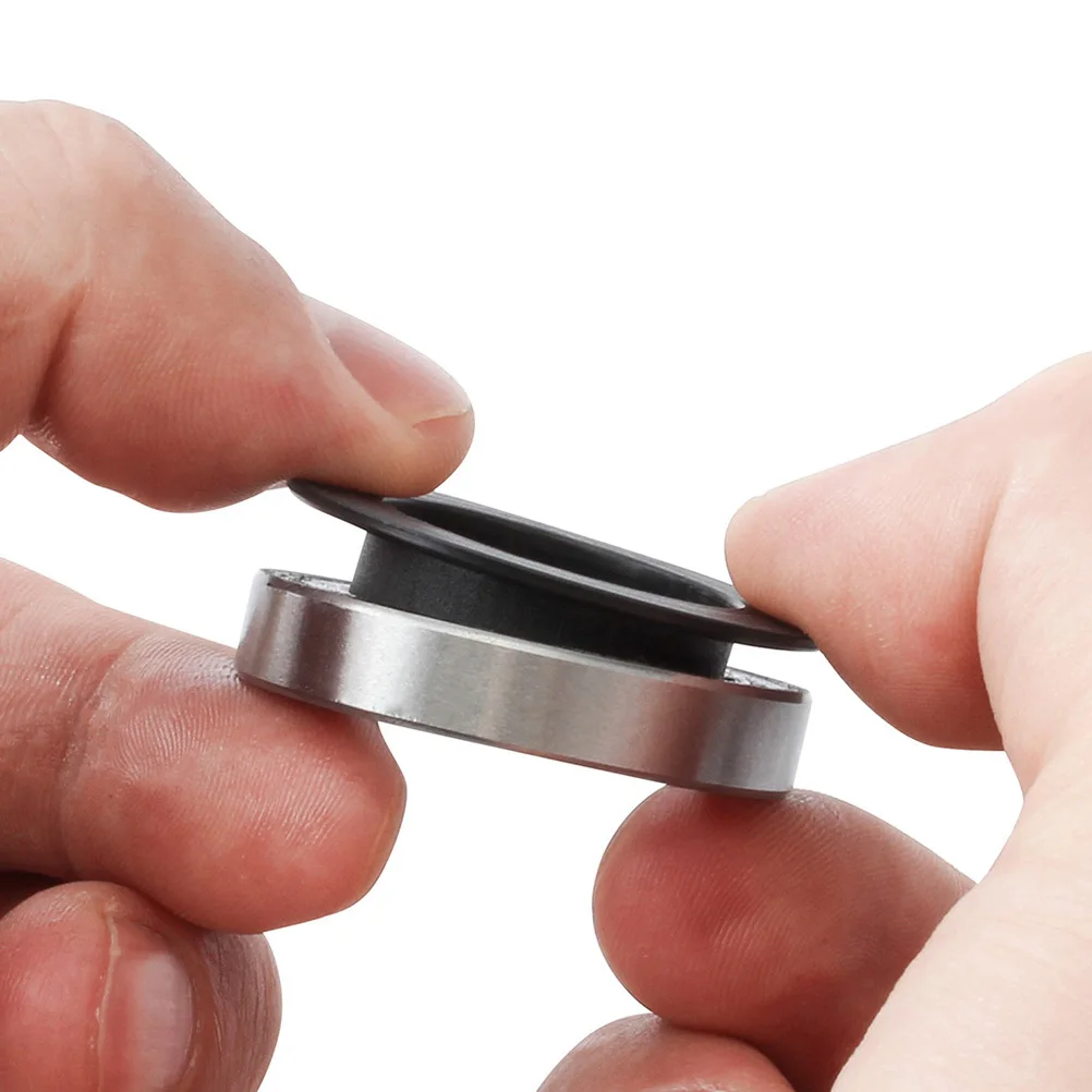 

2Pcs Axle Protection Cap Black Waterproof Durable Bike Bearing Cover Thread Protector Improve Bearing Life Axle Protection Cap